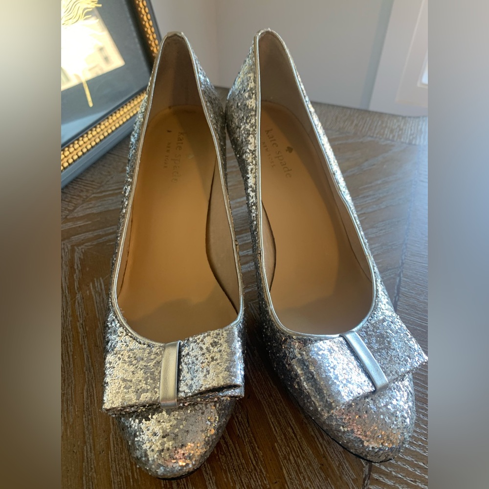 Kate Spade | Silver Glitter Pumps | Size 8M | 3” Heel